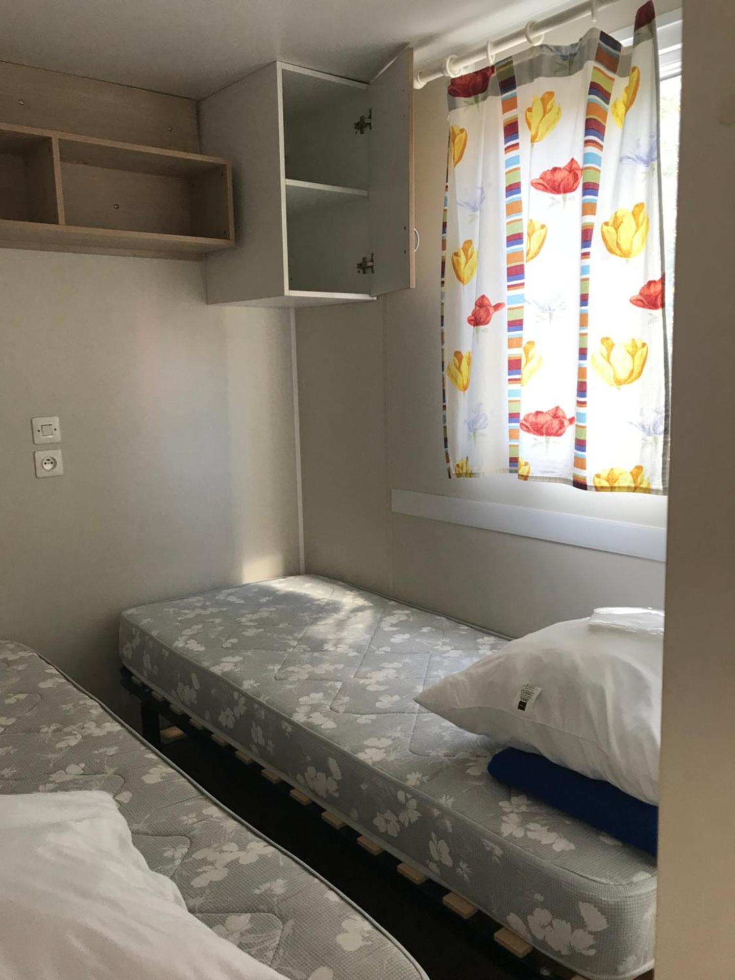 Camping La Bernede Rennes-les-Bains Phòng bức ảnh